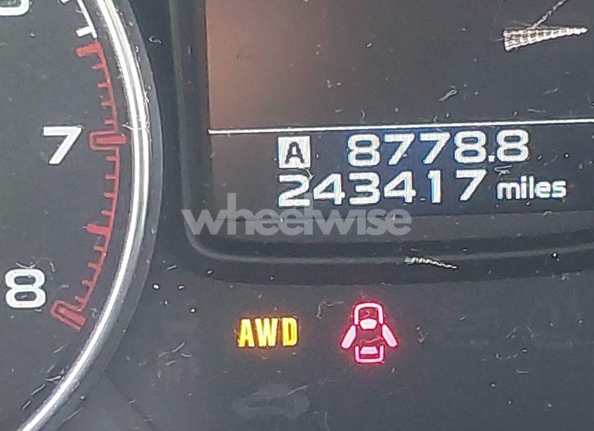 Photo 16 of 2014 Subaru Outback 3.6R LIMITED (VIN 4S4BRDNCXE2208113)