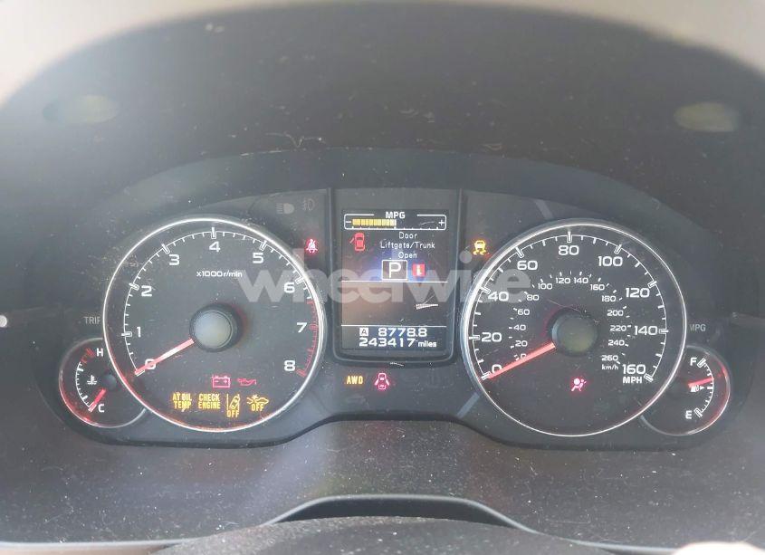 Photo 7 of 2014 Subaru Outback 3.6R LIMITED (VIN 4S4BRDNCXE2208113)