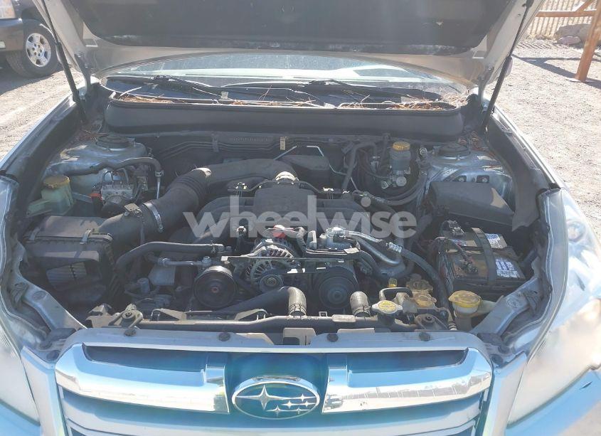 Photo 10 of 2013 Subaru Outback 3.6R LIMITED (VIN 4S4BRDPC2D2303180)