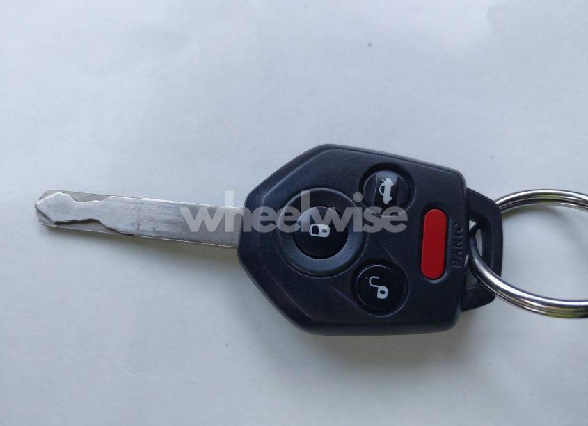 Photo 11 of 2013 Subaru Outback 3.6R LIMITED (VIN 4S4BRDPC2D2303180)