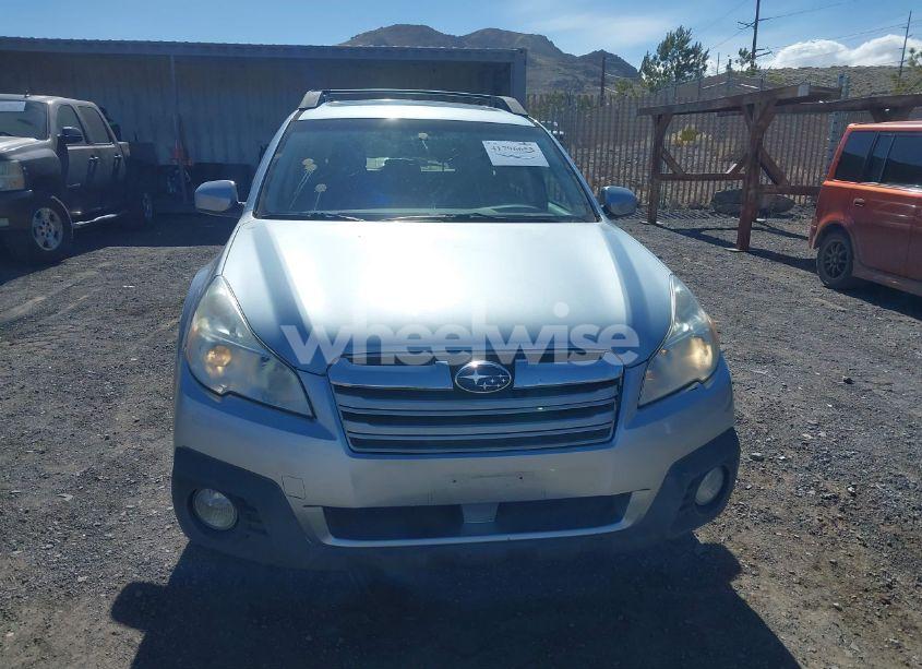 Photo 12 of 2013 Subaru Outback 3.6R LIMITED (VIN 4S4BRDPC2D2303180)