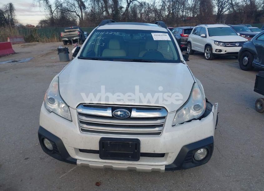 Photo 12 of 2013 Subaru Outback 3.6R LIMITED (VIN 4S4BRDPC4D2286124)