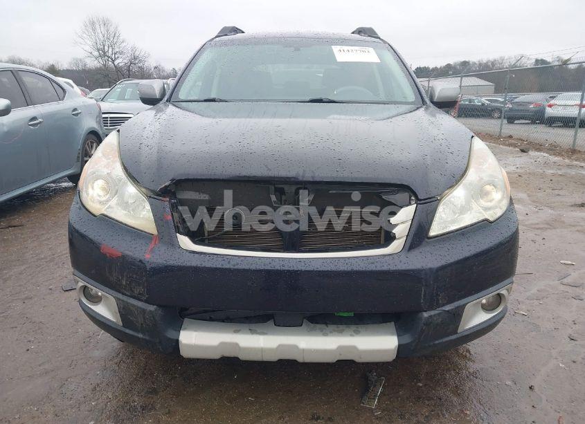 Photo 13 of 2014 Subaru Outback 3.6R LIMITED (VIN 4S4BRDPC4E2238009)