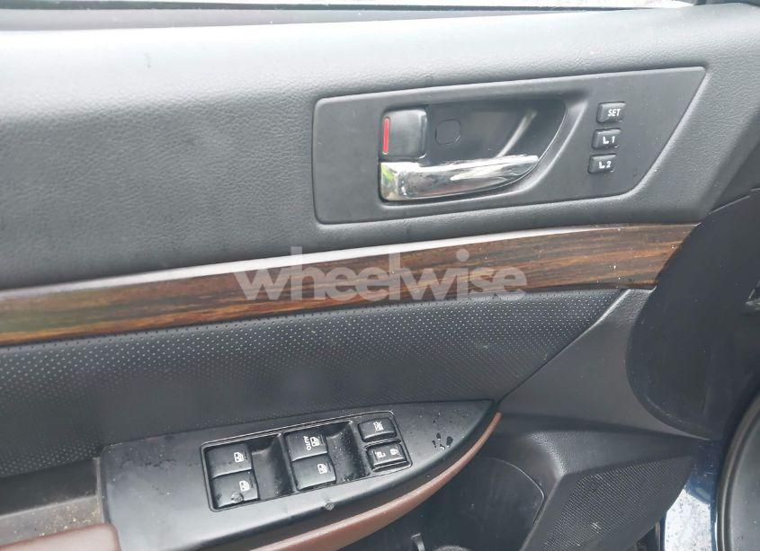 Photo 19 of 2014 Subaru Outback 3.6R LIMITED (VIN 4S4BRDPC4E2238009)