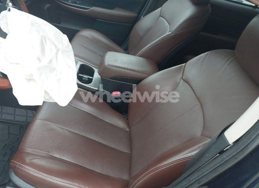 Photo 20 of 2014 Subaru Outback 3.6R LIMITED (VIN 4S4BRDPC4E2238009)