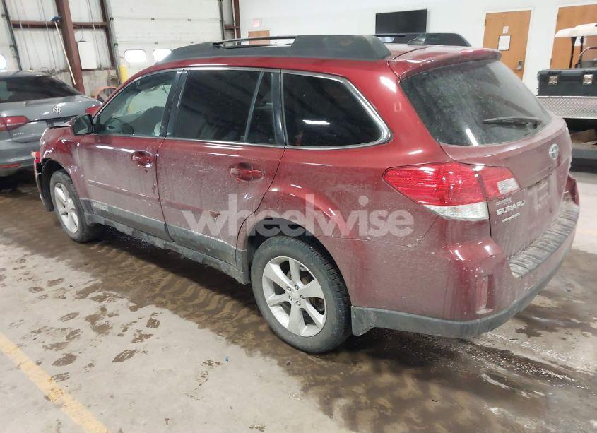 Photo 3 of 2013 Subaru Outback 3.6R LIMITED (VIN 4S4BRDPC5D2288206)