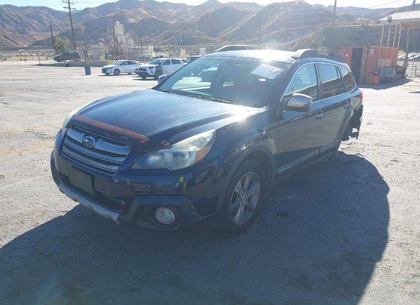 Photo 2 of 2014 Subaru Outback 3.6R LIMITED (VIN 4S4BRDPC5E2256812)