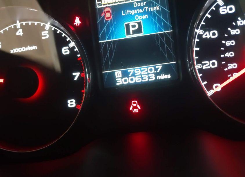 Photo 15 of 2013 Subaru Outback 3.6R LIMITED (VIN 4S4BRDPC7D2213667)