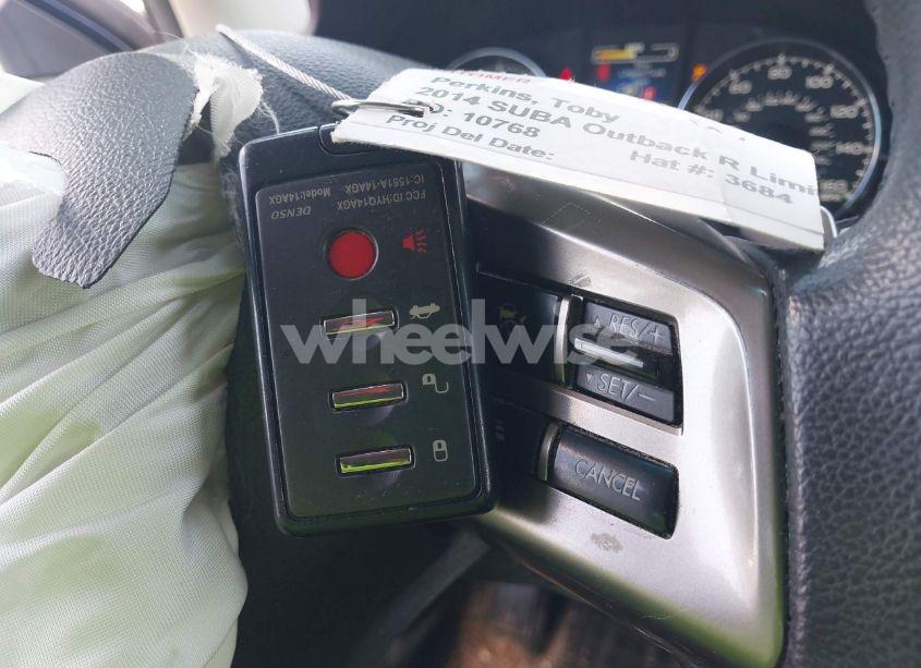 Photo 11 of 2014 Subaru Outback 3.6R LIMITED (VIN 4S4BRDPC7E2281601)