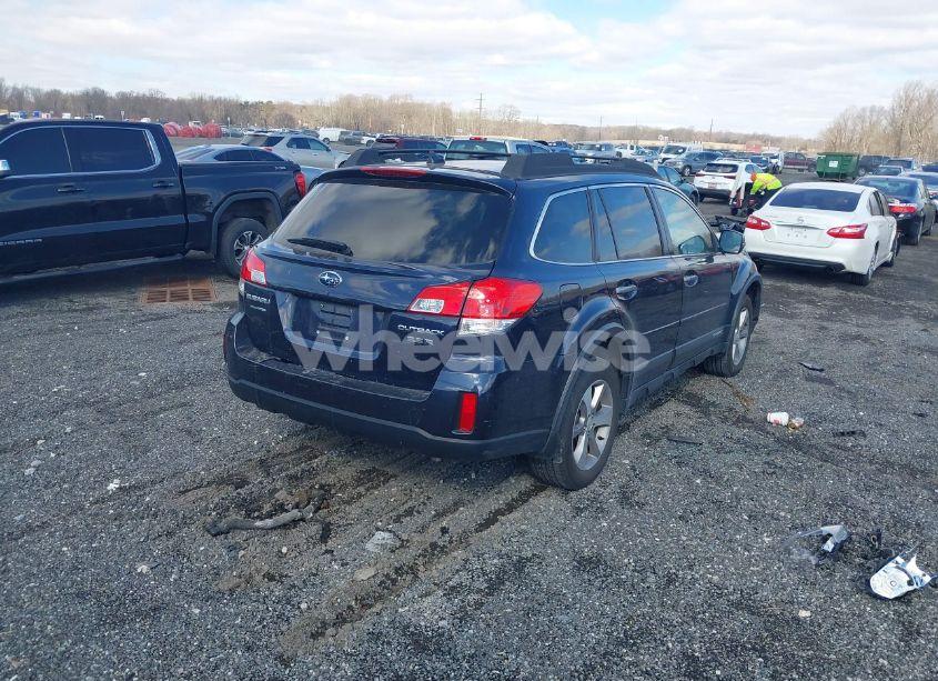 Photo 4 of 2014 Subaru Outback 3.6R LIMITED (VIN 4S4BRDPC7E2281601)