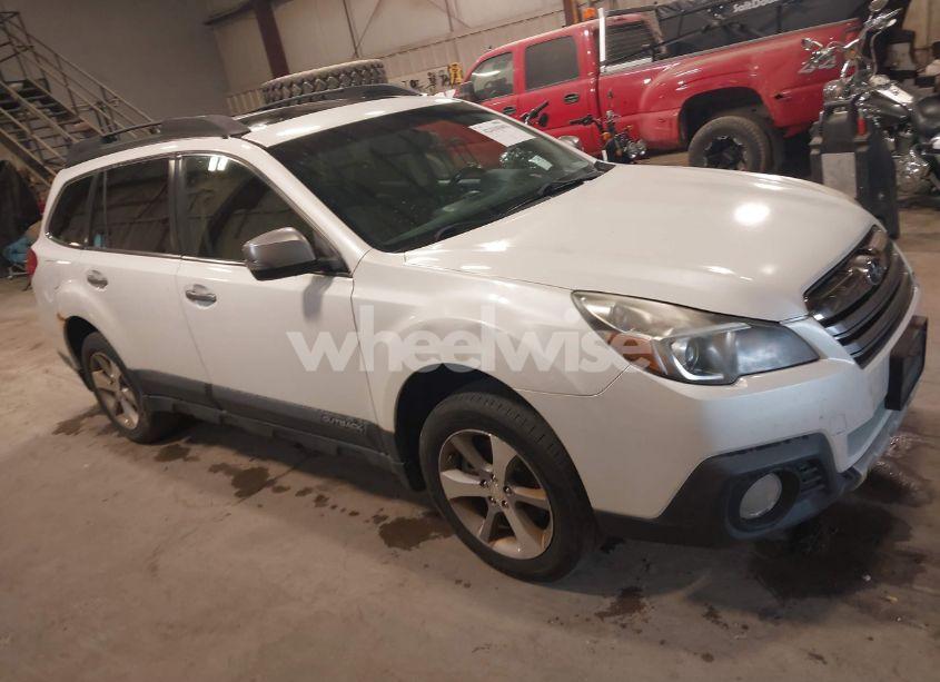 Photo 13 of 2013 Subaru Outback 3.6R LIMITED (VIN 4S4BRDSC8D2311646)