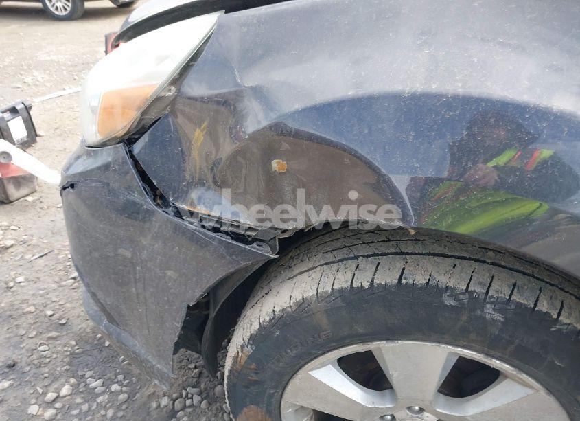 Photo 6 of 2011 Subaru Outback 3.6R LIMITED (VIN 4S4BREJC1B2378447)