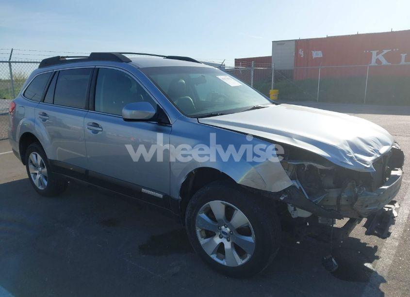 2012 Subaru Outback 3.6R LIMITED (VIN 4S4BREJC3C2247215) main photo