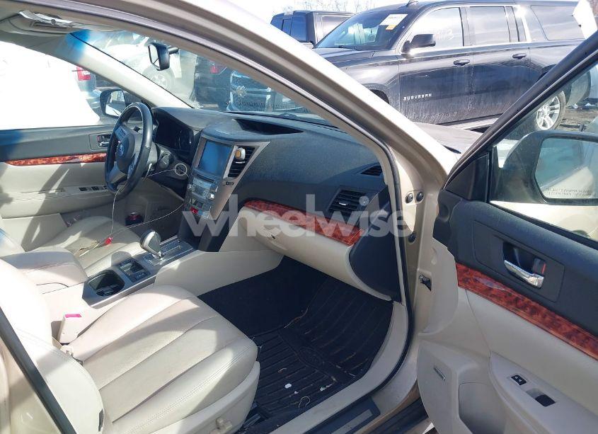 Photo 5 of 2010 Subaru Outback 3.6R LIMITED (VIN 4S4BRELC3A2332937)