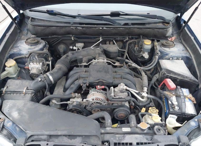 Photo 10 of 2011 Subaru Outback 3.6R LIMITED (VIN 4S4BRELC4B2353457)