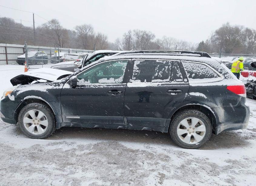 Photo 14 of 2011 Subaru Outback 3.6R LIMITED (VIN 4S4BRELC7B2362864)