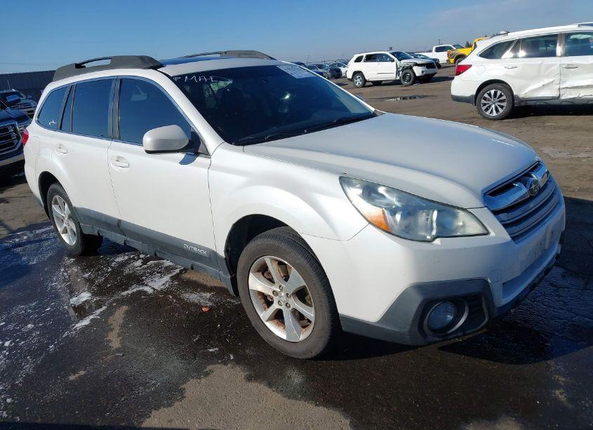 2013 Subaru Outback 3.6R LIMITED (VIN 4S4BRJLC9D2201637) main photo