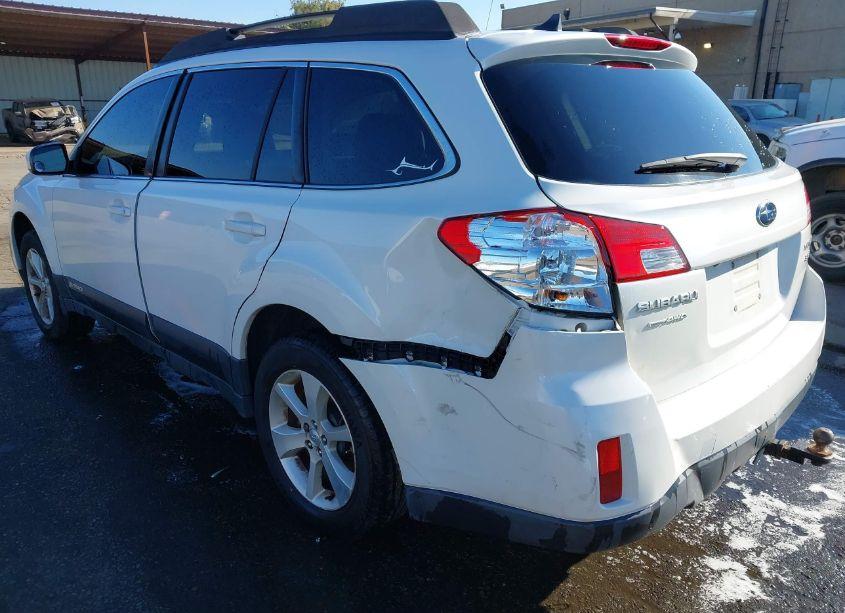 Photo 6 of 2013 Subaru Outback 3.6R LIMITED (VIN 4S4BRJLC9D2201637)