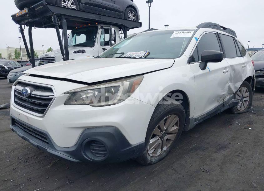 Photo 6 of 2018 Subaru Outback 2.5I (VIN 4S4BSAAC1J3229607)