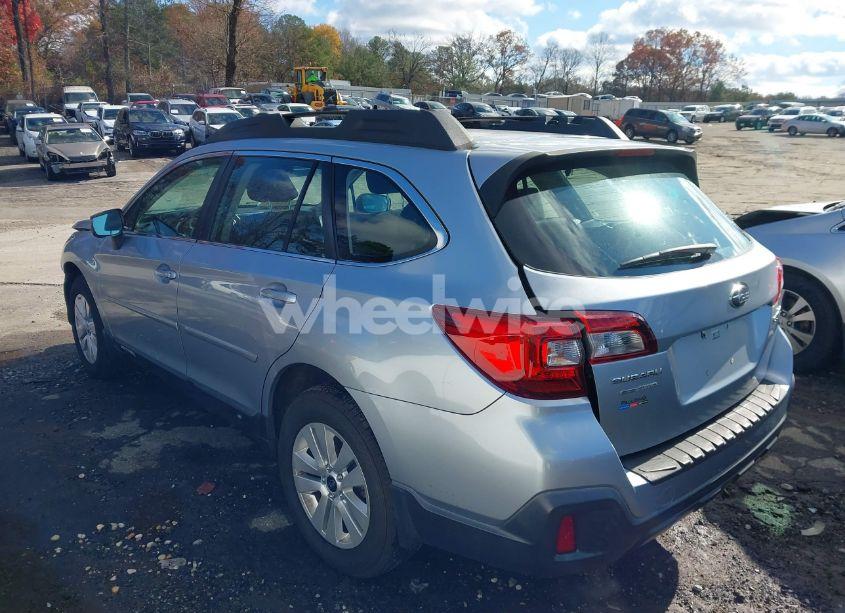 Photo 3 of 2018 Subaru Outback 2.5I (VIN 4S4BSAAC1J3260503)