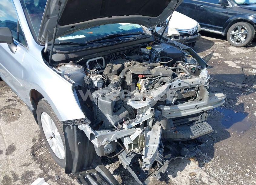 Photo 6 of 2018 Subaru Outback 2.5I (VIN 4S4BSAAC1J3260503)