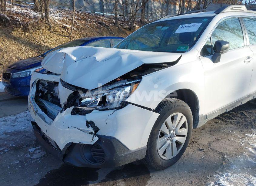 Photo 12 of 2017 Subaru Outback 2.5I (VIN 4S4BSAAC3H3278897)