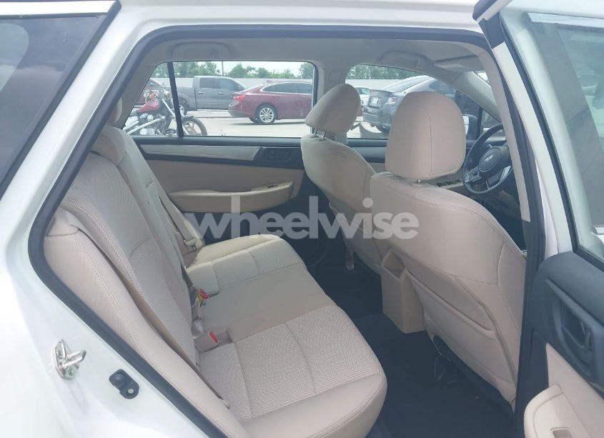 Photo 8 of 2018 Subaru Outback 2.5I (VIN 4S4BSAAC4J3294869)