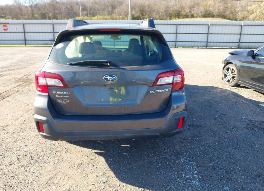 Photo 16 of 2018 Subaru Outback 2.5I (VIN 4S4BSAAC5J3306866)