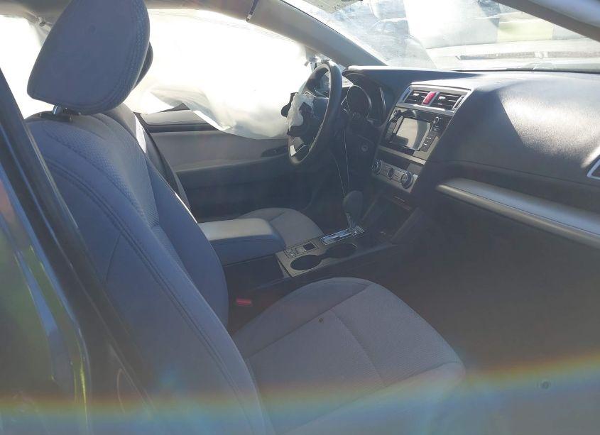 Photo 5 of 2018 Subaru Outback 2.5I (VIN 4S4BSAAC5J3306866)