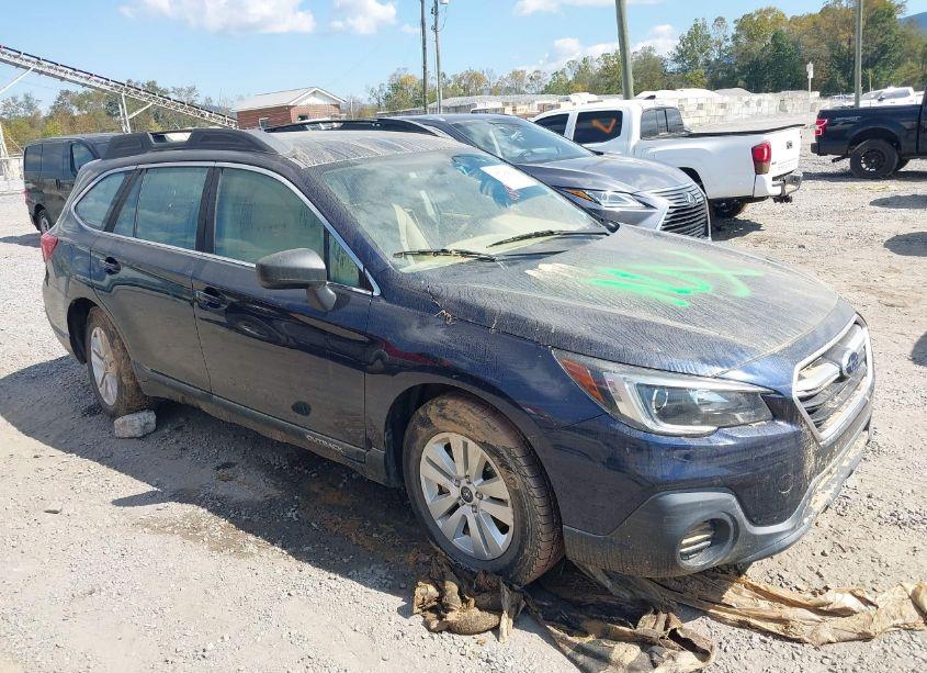 Photo 12 of 2018 Subaru Outback 2.5I (VIN 4S4BSAAC5J3350916)