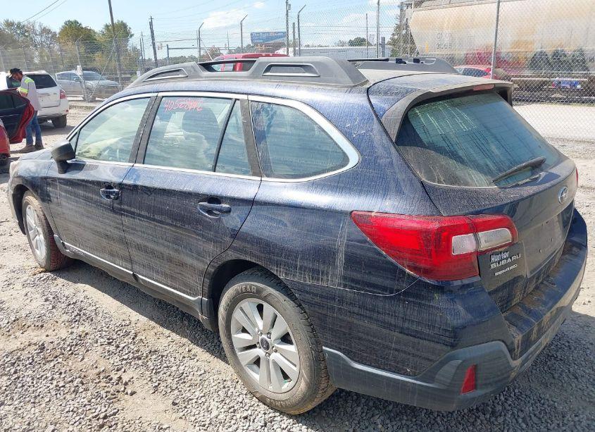 Photo 13 of 2018 Subaru Outback 2.5I (VIN 4S4BSAAC5J3350916)