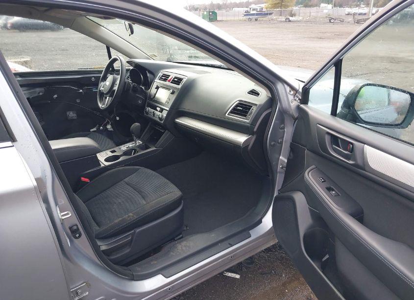 Photo 5 of 2017 Subaru Outback 2.5I (VIN 4S4BSAAC6H3391257)