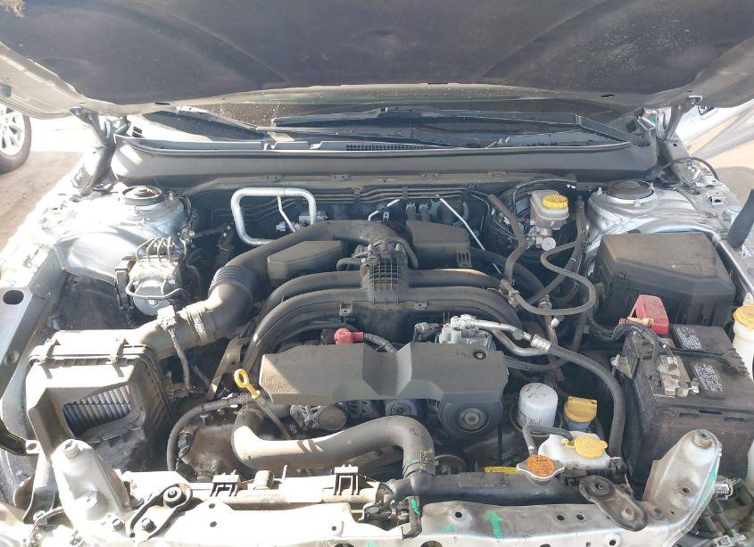 Photo 10 of 2017 Subaru Outback 2.5I (VIN 4S4BSAAC8H3207212)