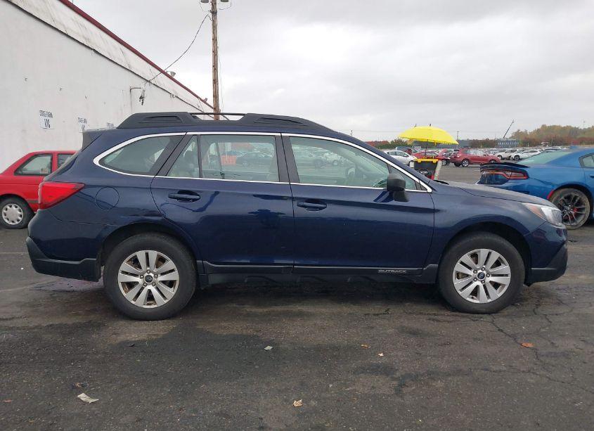 Photo 13 of 2018 Subaru Outback 2.5I (VIN 4S4BSAAC9J3222016)