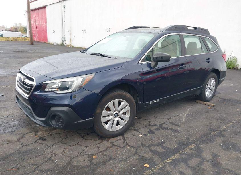 Photo 2 of 2018 Subaru Outback 2.5I (VIN 4S4BSAAC9J3222016)