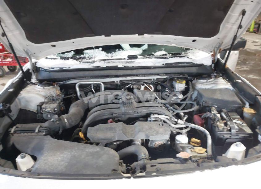 Photo 10 of 2018 Subaru Outback 2.5I (VIN 4S4BSAACXJ3280314)