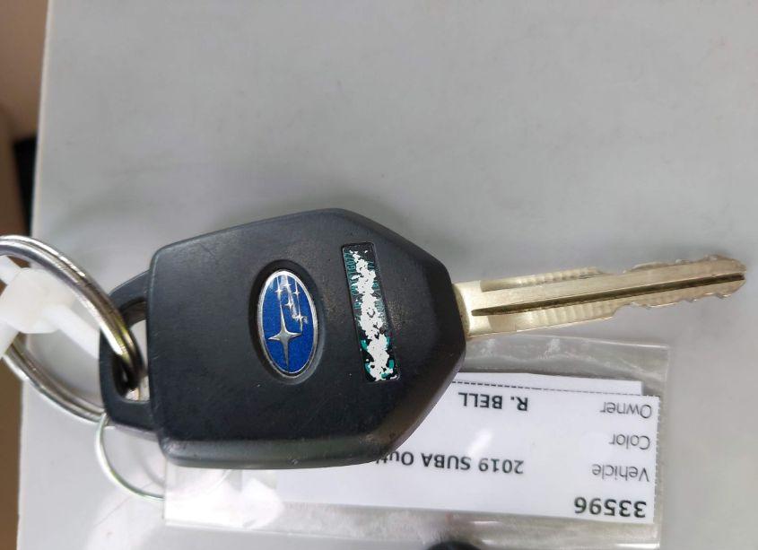 Photo 11 of 2019 Subaru Outback 2.5I (VIN 4S4BSABC0K3220073)