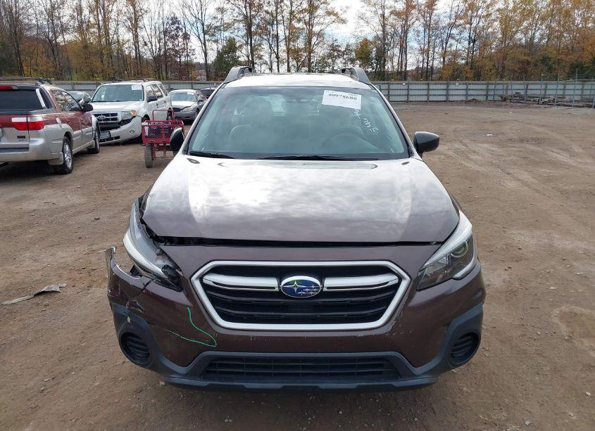 Photo 12 of 2019 Subaru Outback 2.5I (VIN 4S4BSABC0K3220073)