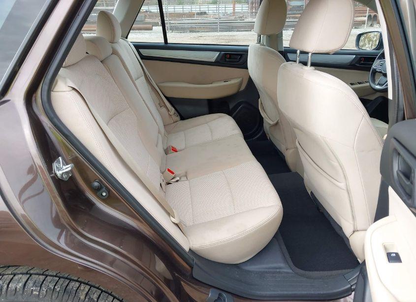 Photo 8 of 2019 Subaru Outback 2.5I (VIN 4S4BSABC0K3220073)