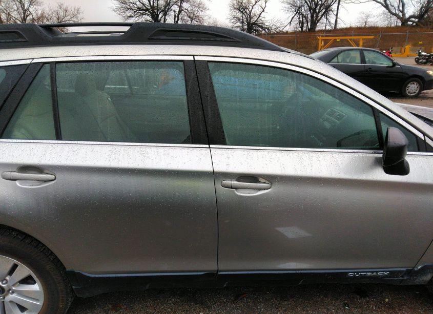 Photo 13 of 2019 Subaru Outback 2.5I (VIN 4S4BSABC1K3300272)