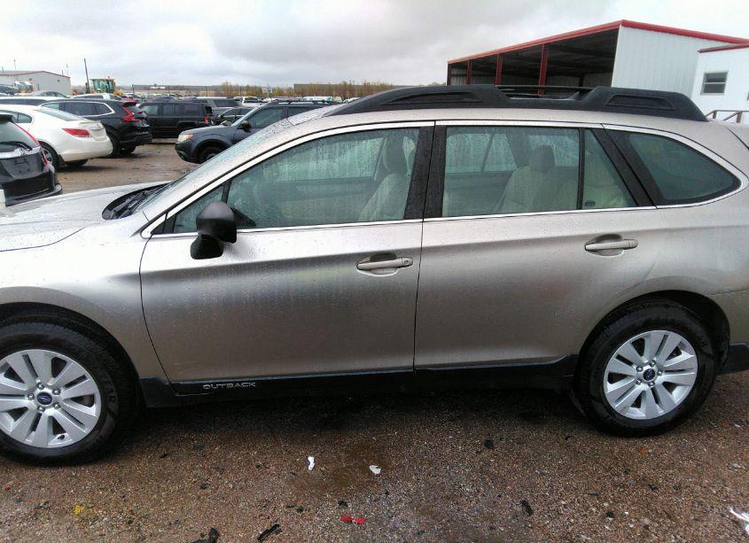 Photo 14 of 2019 Subaru Outback 2.5I (VIN 4S4BSABC1K3300272)