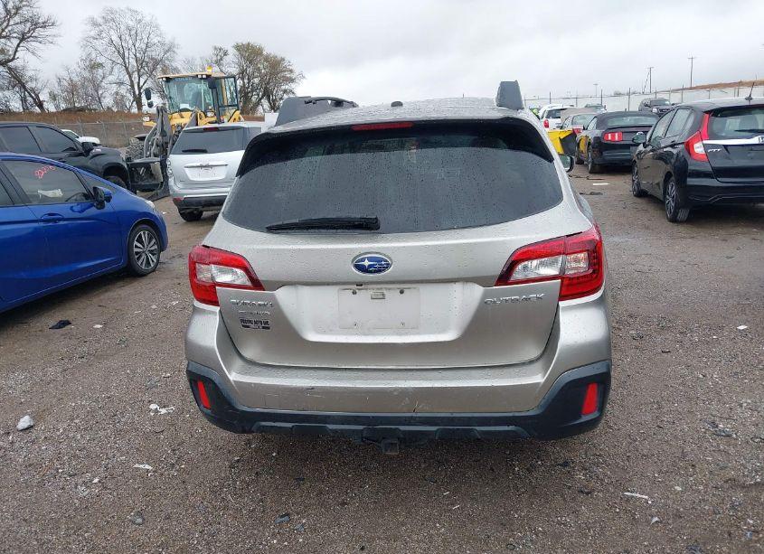 Photo 16 of 2019 Subaru Outback 2.5I (VIN 4S4BSABC1K3300272)