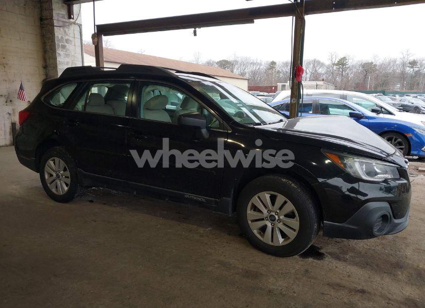 2019 Subaru Outback 2.5I (VIN 4S4BSABC2K3316223) main photo
