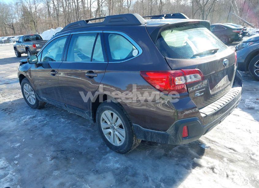 Photo 3 of 2019 Subaru Outback 2.5I (VIN 4S4BSABC3K3395238)