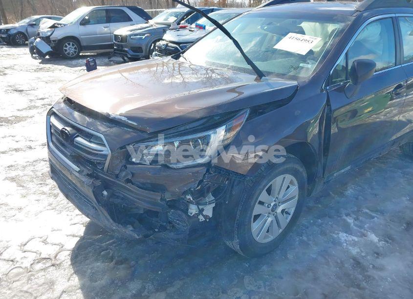 Photo 6 of 2019 Subaru Outback 2.5I (VIN 4S4BSABC3K3395238)