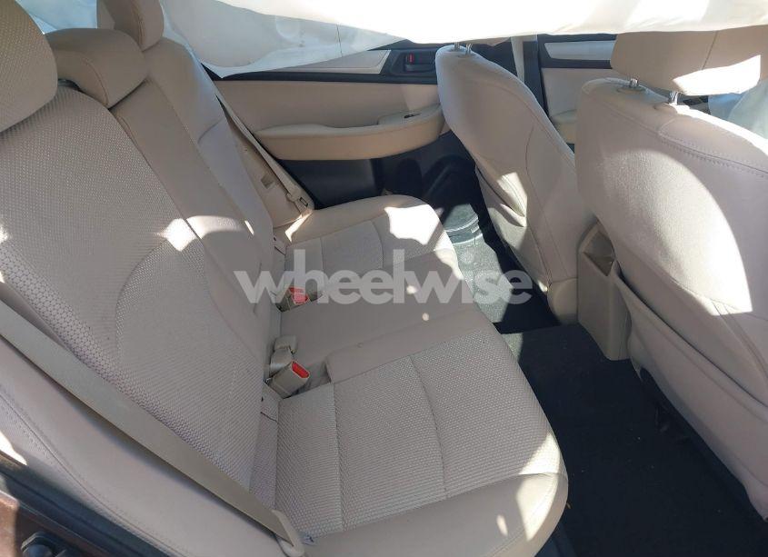 Photo 8 of 2019 Subaru Outback 2.5I (VIN 4S4BSABC3K3395238)