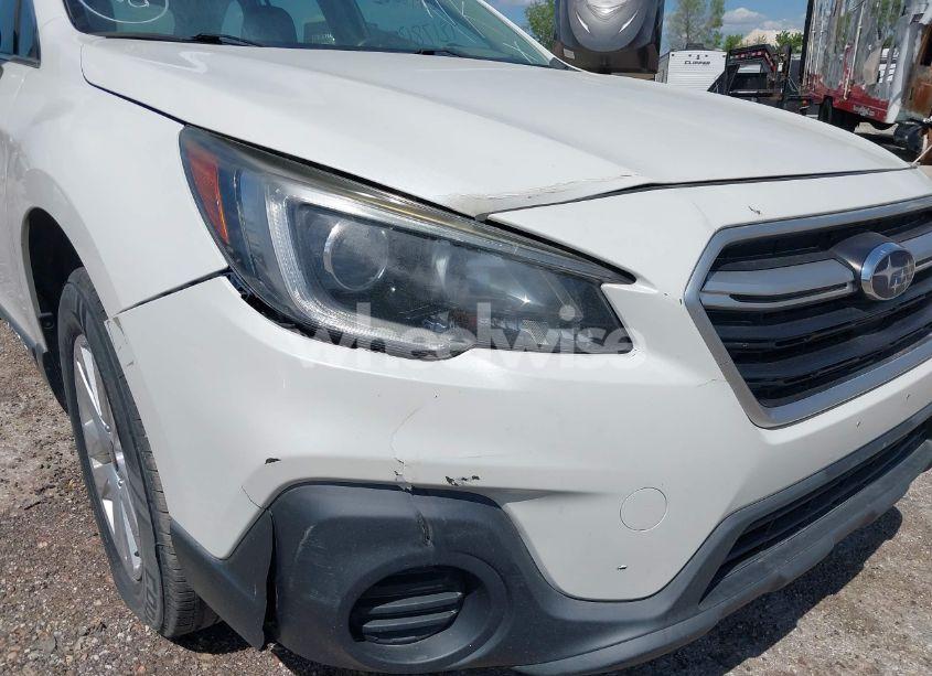 Photo 6 of 2019 Subaru Outback 2.5I (VIN 4S4BSABC4K3237443)