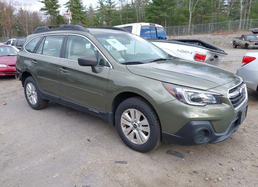 2019 Subaru Outback 2.5I (VIN 4S4BSABC9K3274486) main photo