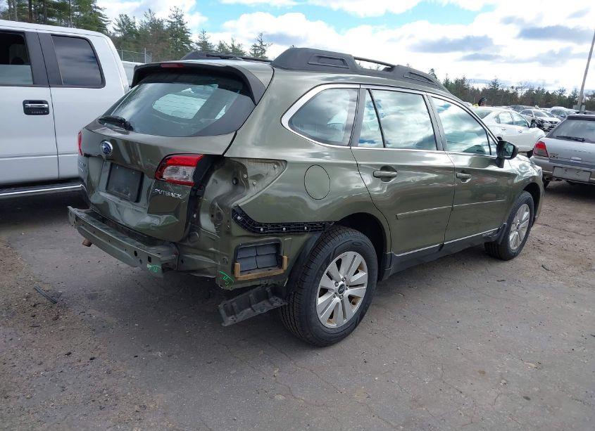 Photo 4 of 2019 Subaru Outback 2.5I (VIN 4S4BSABC9K3274486)