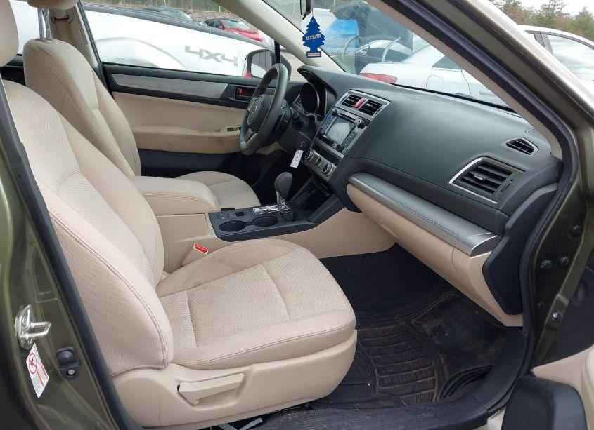 Photo 5 of 2019 Subaru Outback 2.5I (VIN 4S4BSABC9K3274486)